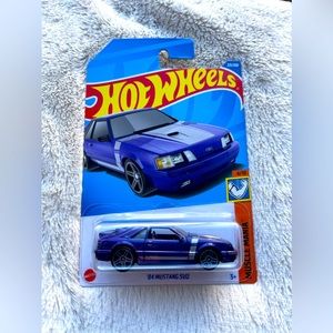 Brand New Hot Wheel ‘84 Mustang SVO purple unopened